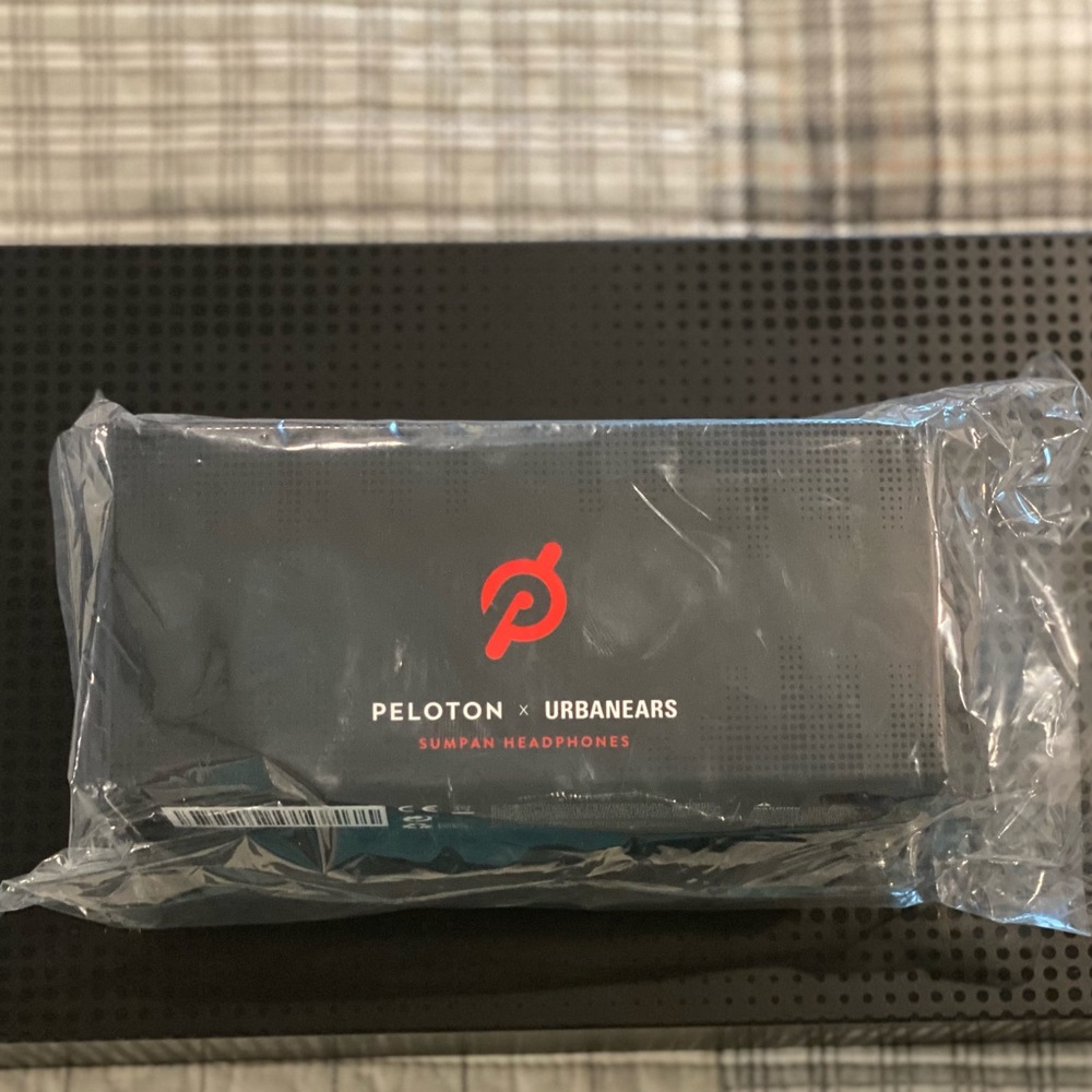 Nwt Peloton Urbandears Sumpan Headphones